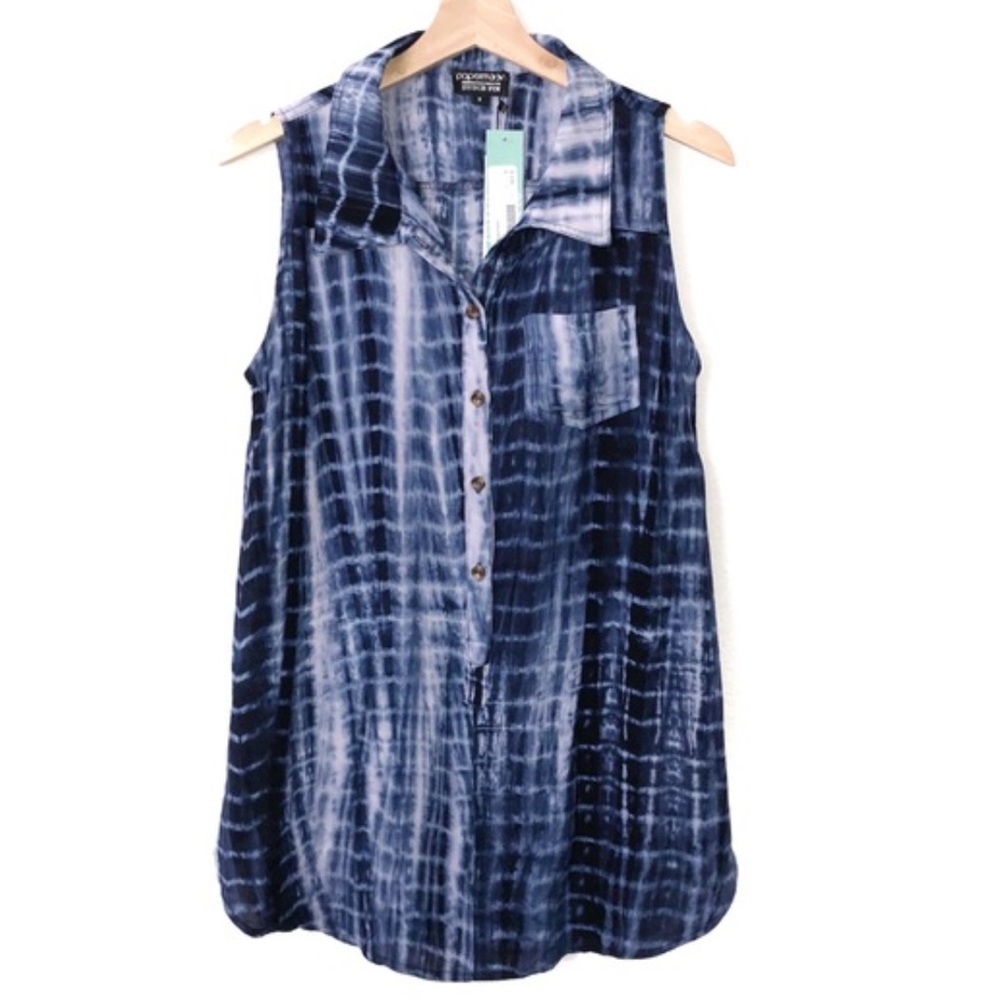 Stitchfix’s Tie-dyed Color Sleeveless Button⬇️Top